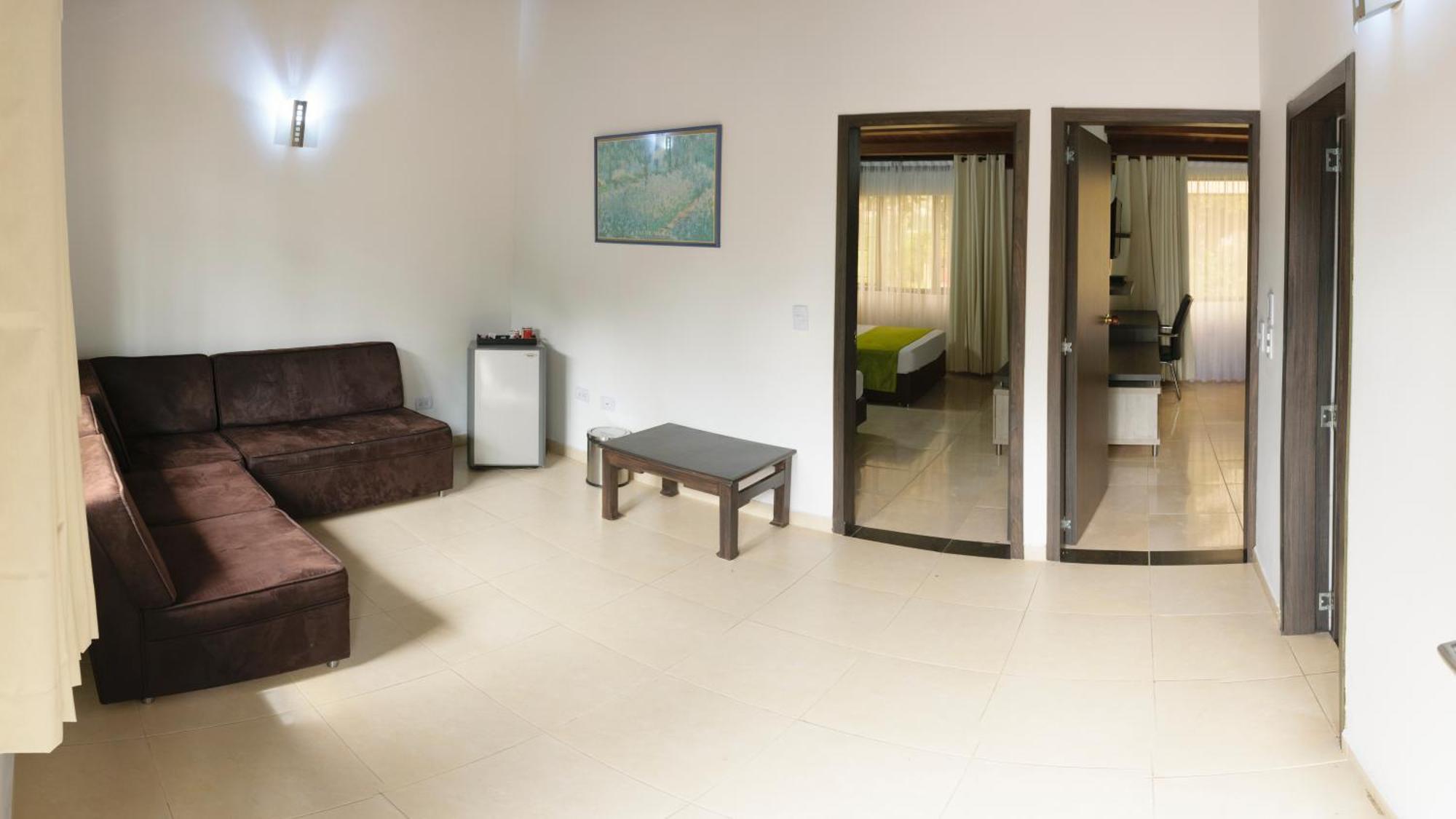 Hotel San Juan Internacional Giron Exterior photo