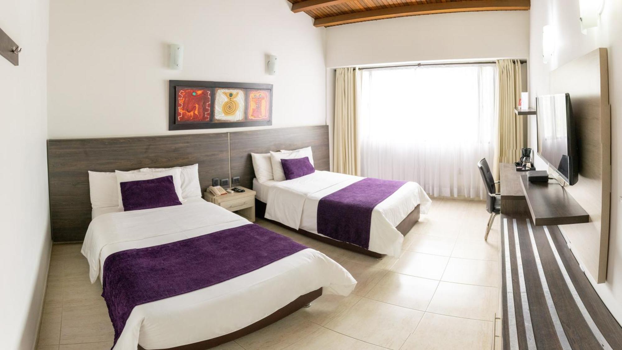 Hotel San Juan Internacional Giron Exterior photo