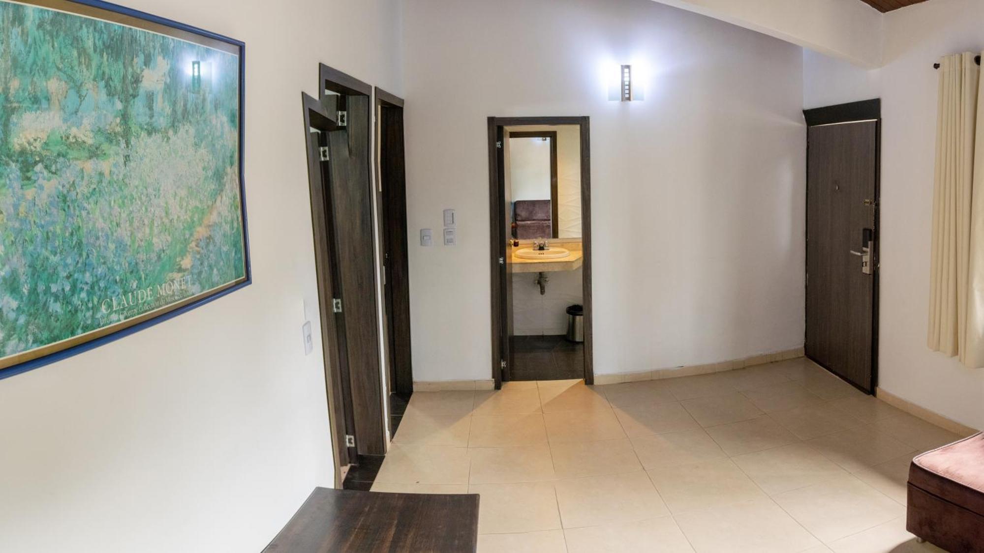 Hotel San Juan Internacional Giron Room photo