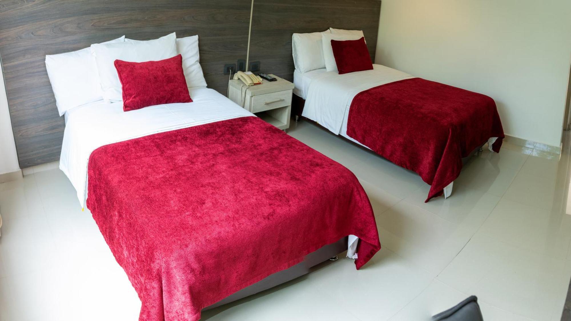 Hotel San Juan Internacional Giron Room photo