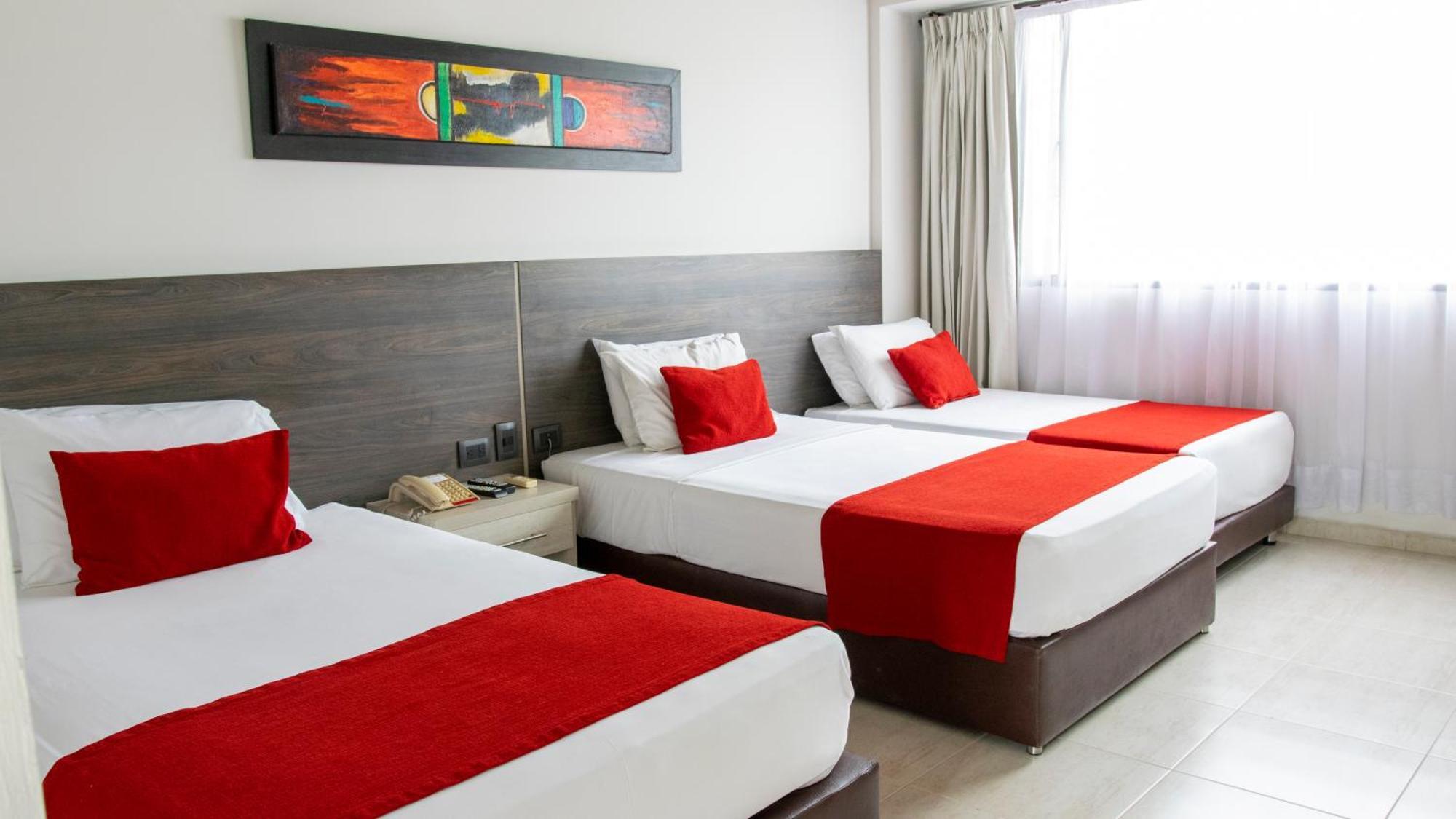 Hotel San Juan Internacional Giron Exterior photo